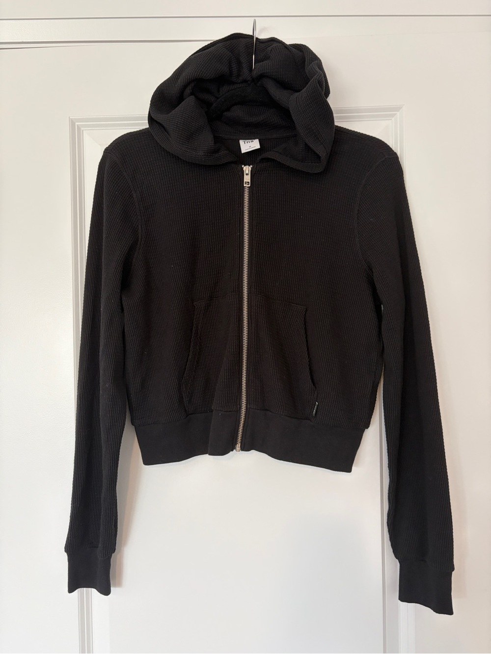 Aritzia TNA Women’s Black Zip-Up Hoodie